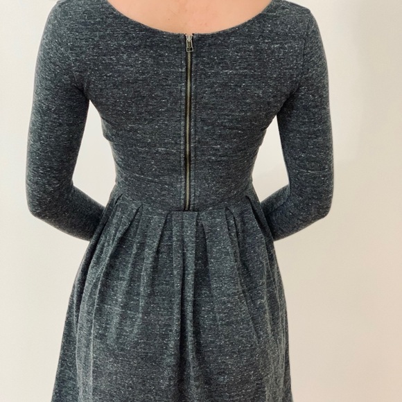 Aritzia Talula heathered grey dress - Picture 4 of 5